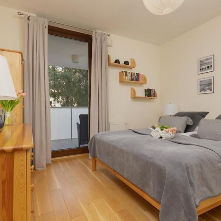 Osiedle Intenso Warszawa Wola By Noclegi Renters Luaran gambar