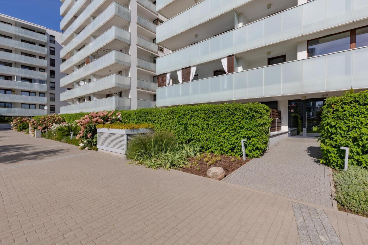 Osiedle Intenso Warszawa Wola By Noclegi Renters Luaran gambar