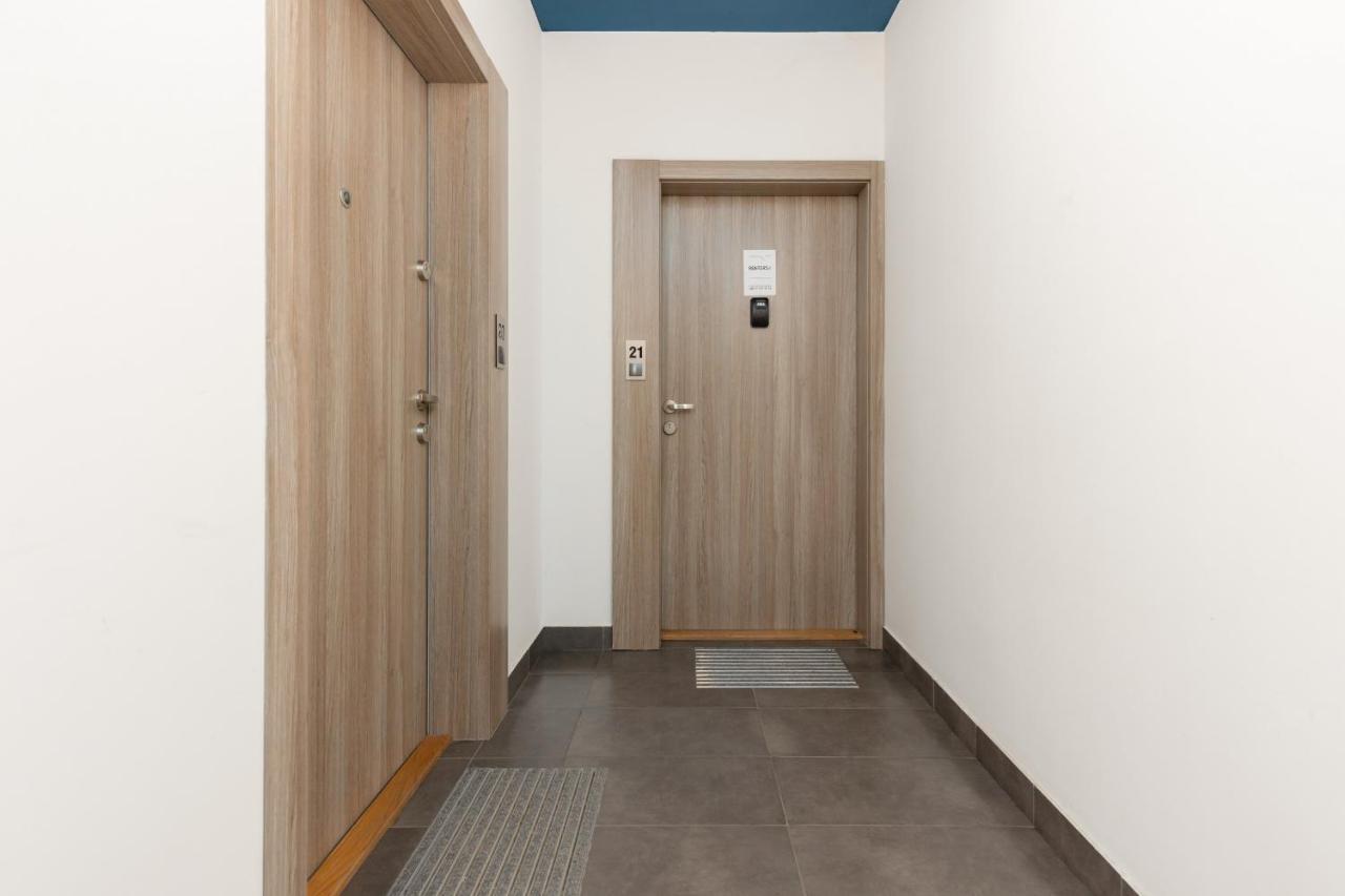 Osiedle Intenso Warszawa Wola By Noclegi Renters Luaran gambar
